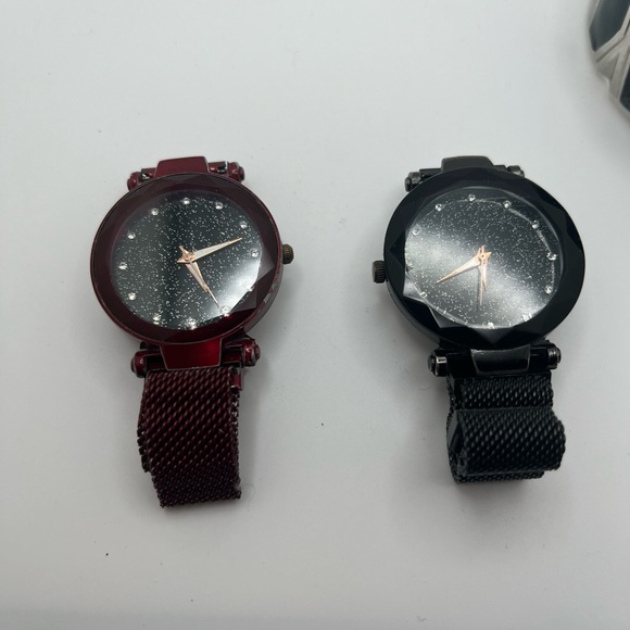 Watch Lot - Picture 2 of 4